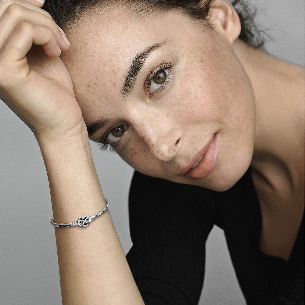 Pandora Armband Moments Im Verkauf