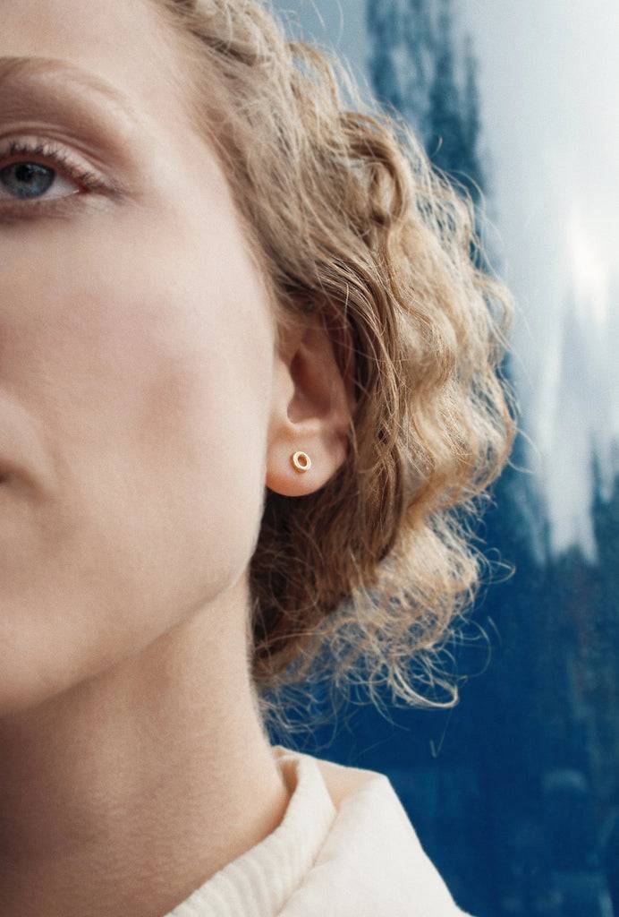 JUKSEREI TILDA EAR STUDS Fabrikverkauf