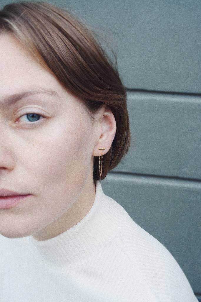 JUKSEREI SILO EAR STUDS Flash Sale
