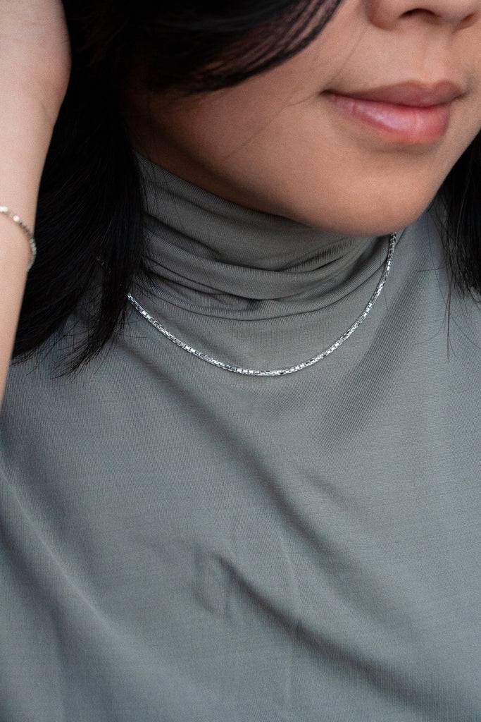 JUKSEREI BOX NECKLACE Räumungsverkauf