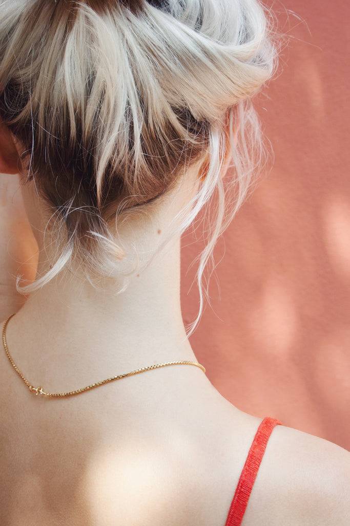 JUKSEREI BOX NECKLACE Räumungsverkauf