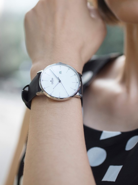 Junghans FORM A Zeitbegrenzte Promotion