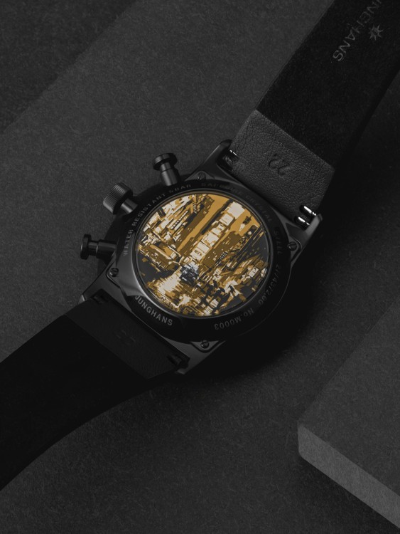 Junghans FORM A Chronoscope, Date English Zeitlich begrenztes Angebot