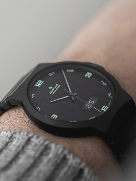 Junghans Force Mega Solar Verkauf