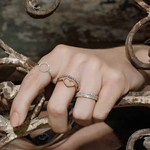 Leaf Jewelry Ring Herz mit Diamanten, 18 K Weißgold Flash Sale