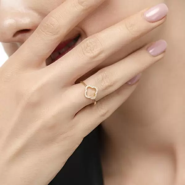 Leaf Jewelry Ring Kleeblatt mit Diamanten, 18 K Gelbgold 50% Rabatt für begrenzte Zeit