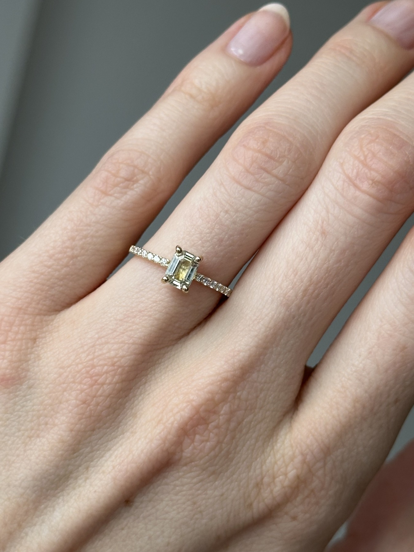 Nina Kastens Yellow Sapphire Diamond Ring Riesige Ersparnisse