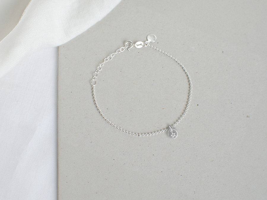 Renna Deluxe Armband mit STERN und Buchstaben-Anhänger Silber Sonderangebote