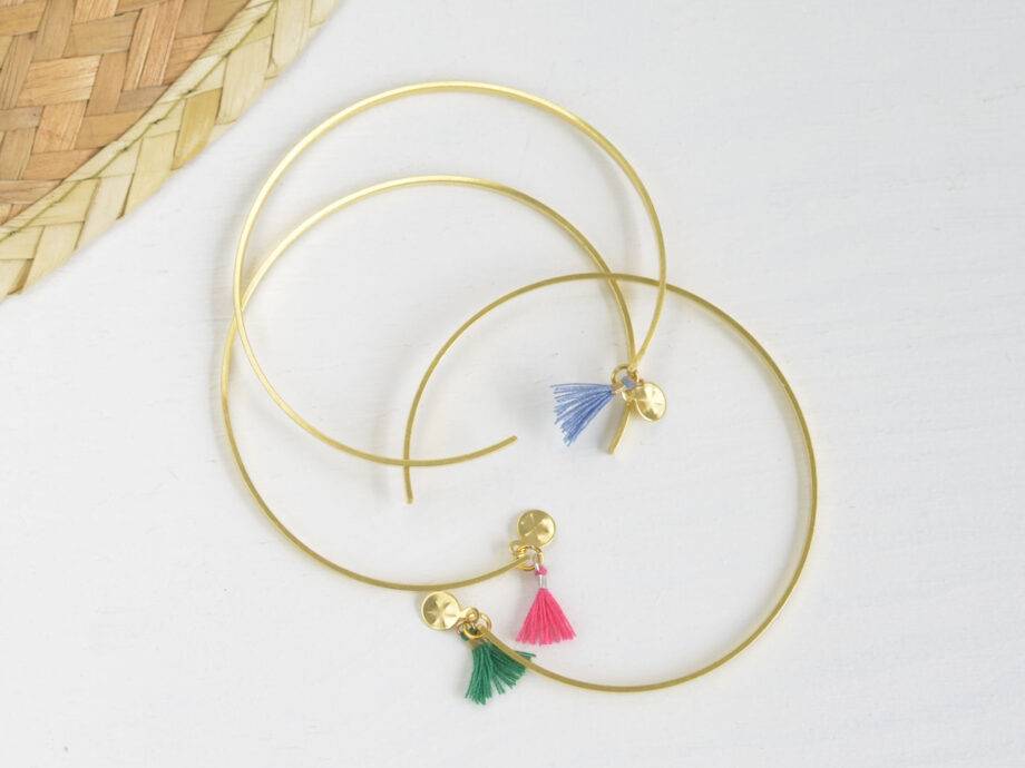 Renna Deluxe Armreif in Gold, Goldarmreif mit niedlicher Tassel im Boho-Stil JETZT KAUFEN