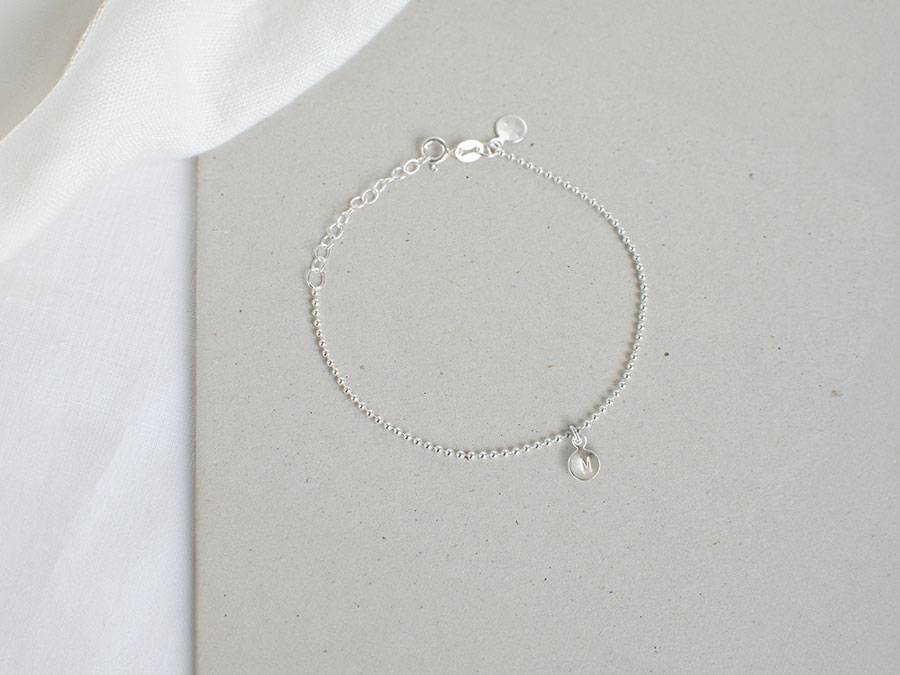 Renna Deluxe Kugel Armband mit BUCHSTABEN Silber Nur noch ein Tag übrig