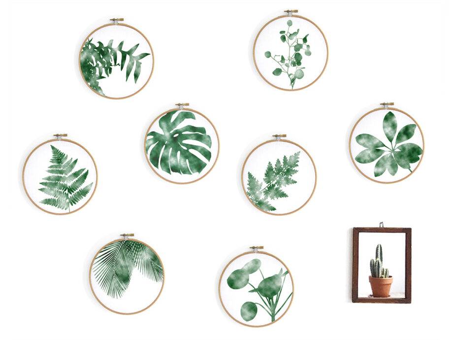 Renna Deluxe Farnwedel _ Bild im Stickrahmen im Angebot