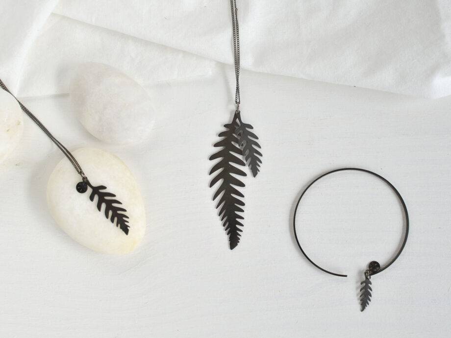 Renna Deluxe BLACK Edition Lange Kette mit Farn Günstiger Verkauf