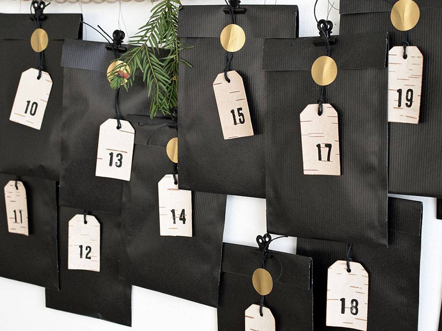 Renna Deluxe Adventskalender Zahlen Anhänger aus Birkenrinde Limitierter Zeitrabatt