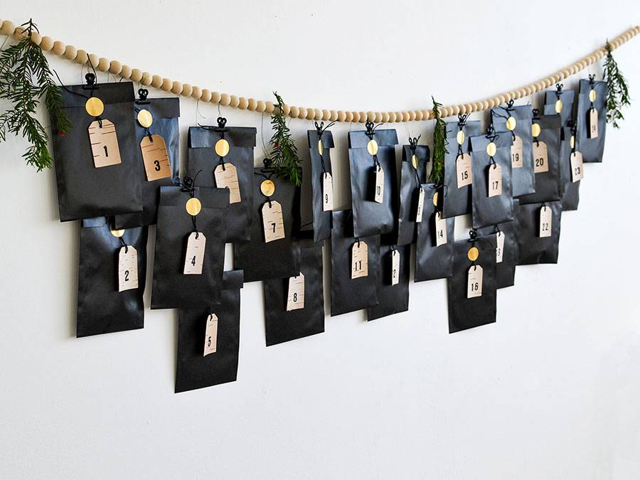 Renna Deluxe Adventskalender Zahlen Anhänger aus Birkenrinde Limitierter Zeitrabatt