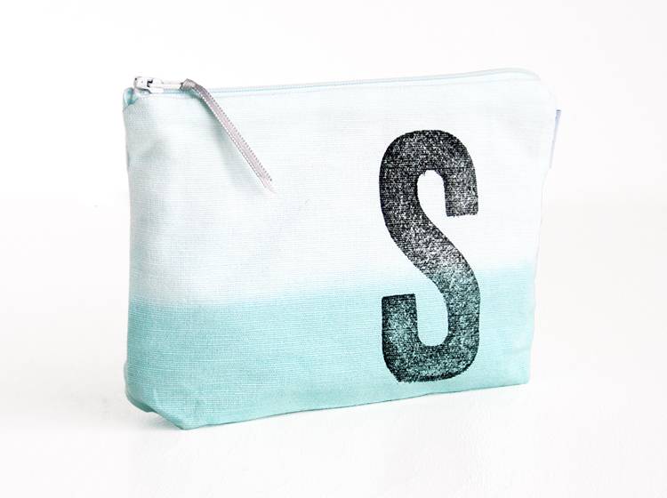 Renna Deluxe Schminktasche MINT mit Monogramm personalisiert Jubiläumsangebot