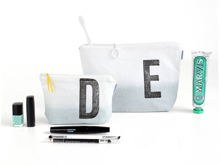 Renna Deluxe Schminktasche GRAU mit Monogramm personalisiert Lagerräumung