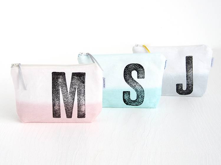 Renna Deluxe Schminktasche GRAU mit Monogramm personalisiert Lagerräumung