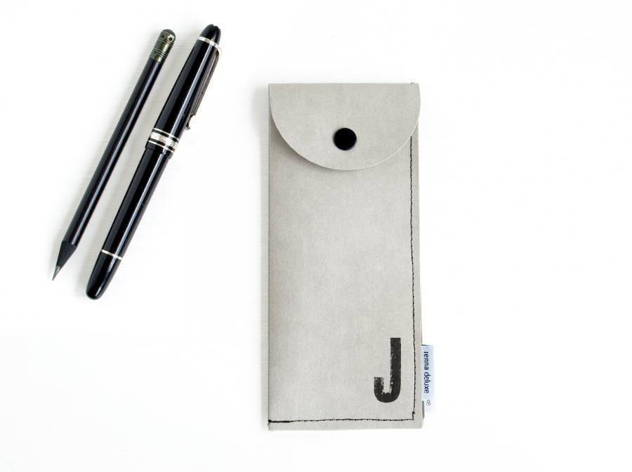 Renna Deluxe Graues Etui für Stifte mit Monogramm vegan Stifteetui Räumungsverkauf