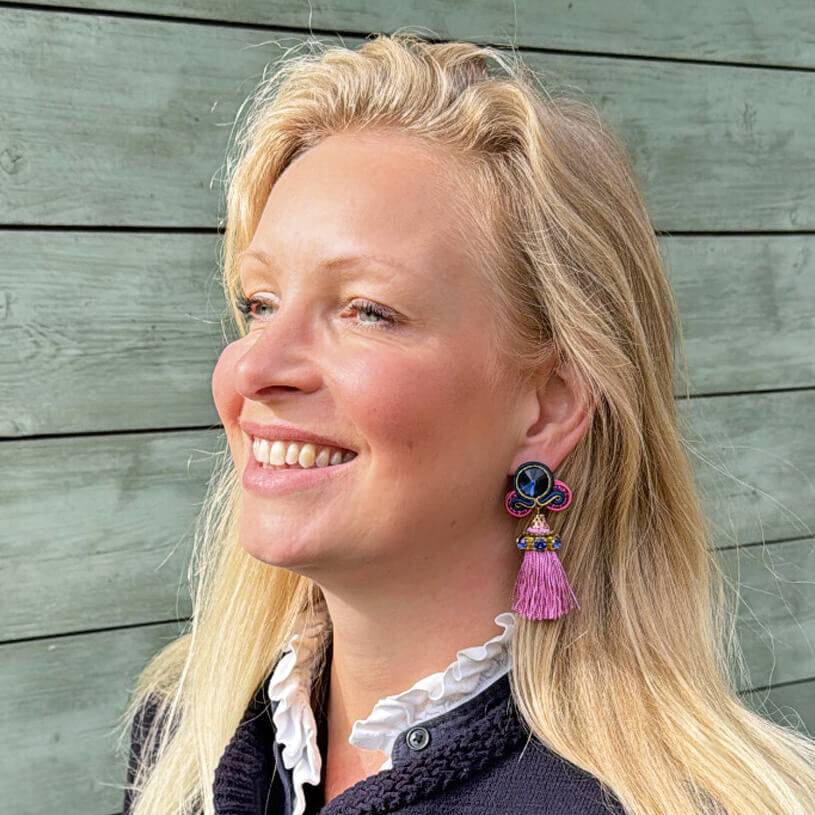 SchwesterSchwester Vorbestellbar - Auffällige Soutache-Ohrstecker in Blau und Rosa mit Quaste Großer Ausverkauf