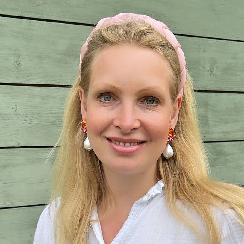 SchwesterSchwester Funkelnde Ohrstecker in Pink und Orange mit federleichten Baumwolltropfen Online Shopping